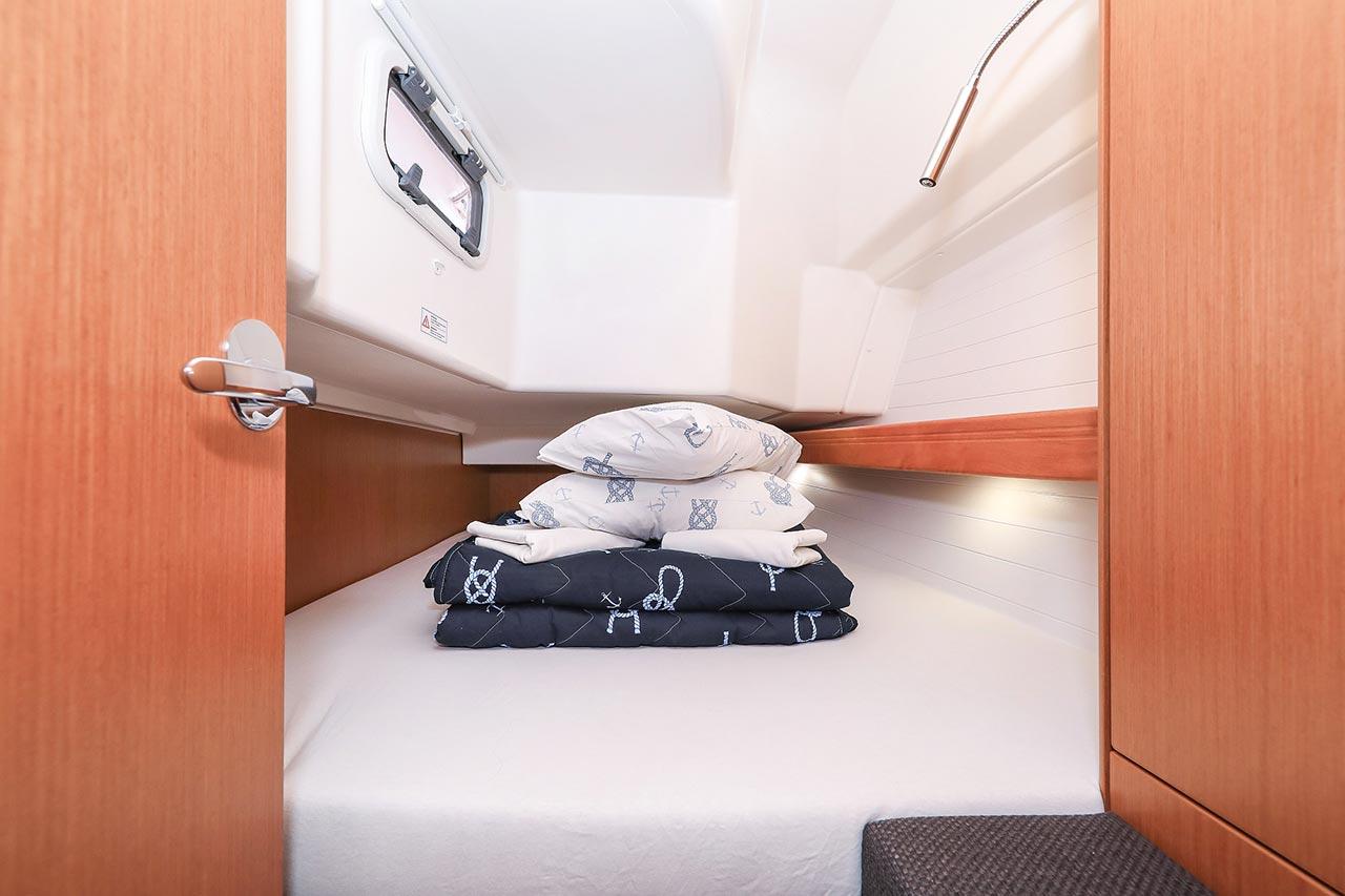 Bavaria Cruiser 34, picture 23