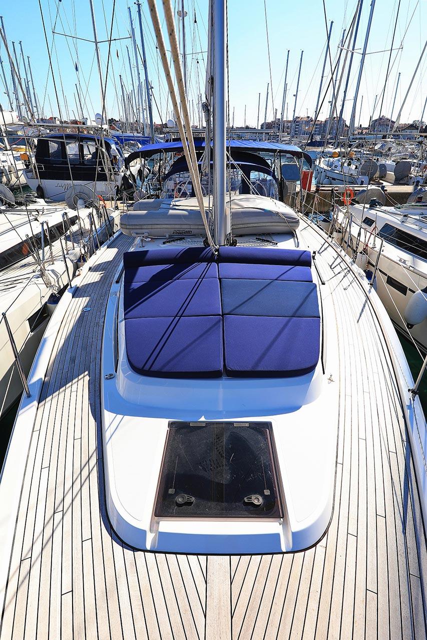 Bavaria C42, picture 6