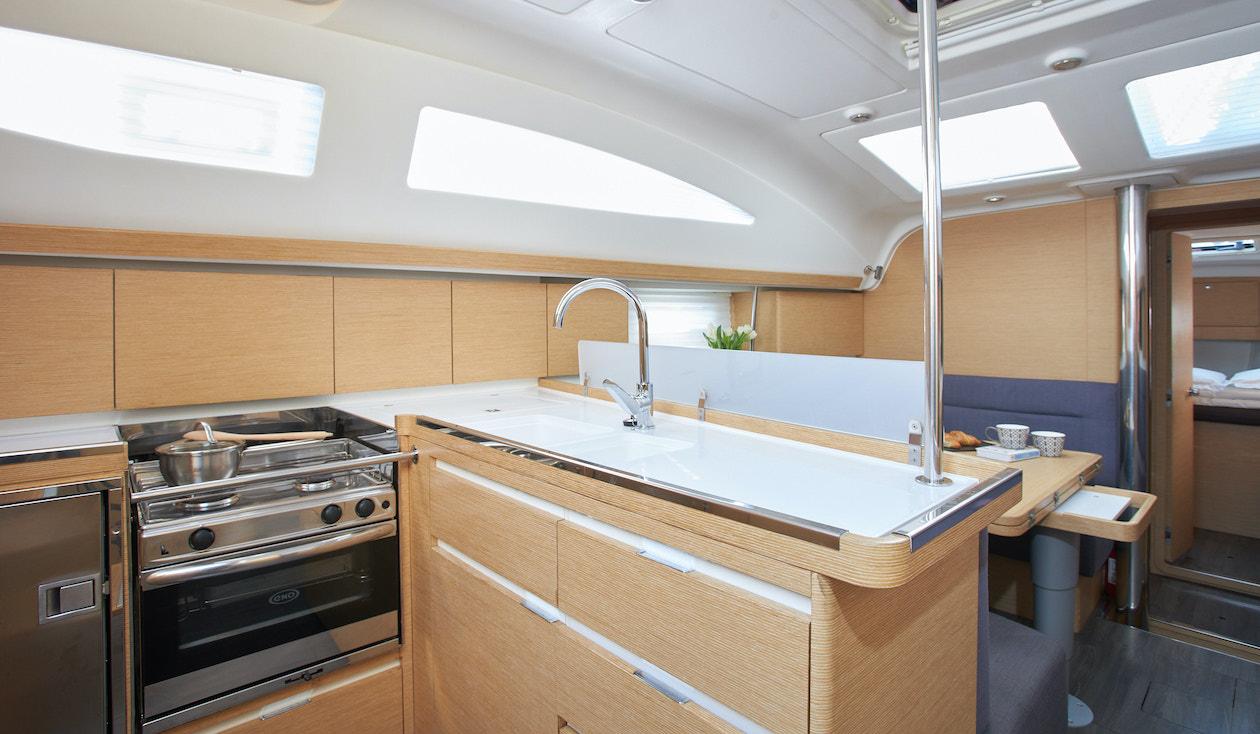 Elan Impression 45, picture 14