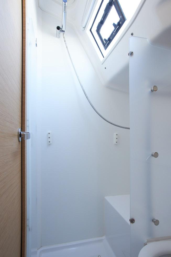 Elan Impression 45, picture 18