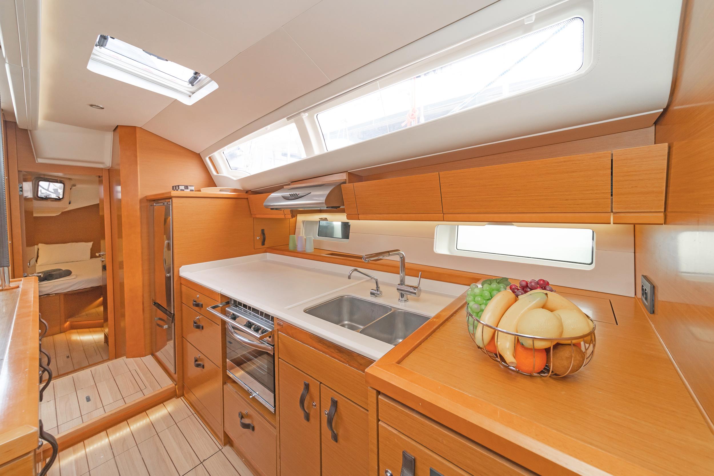 Jeanneau 54 - 4 + 1 cab., picture 16