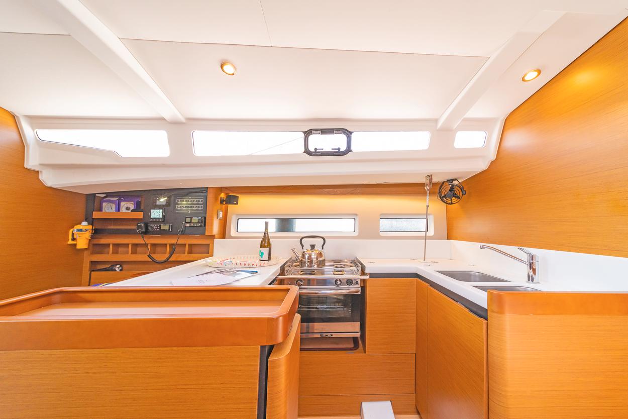 Sun Odyssey 440 - 4 cab., picture 16