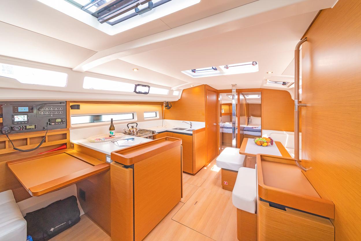 Sun Odyssey 440 - 4 cab., picture 13