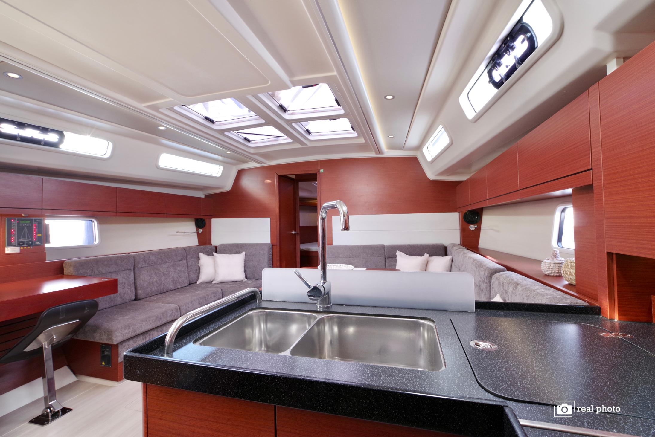 Hanse 458, picture 5