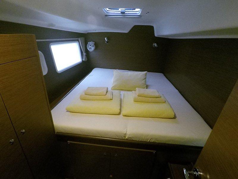 Lagoon 380 - 4 + 2 cab., picture 17