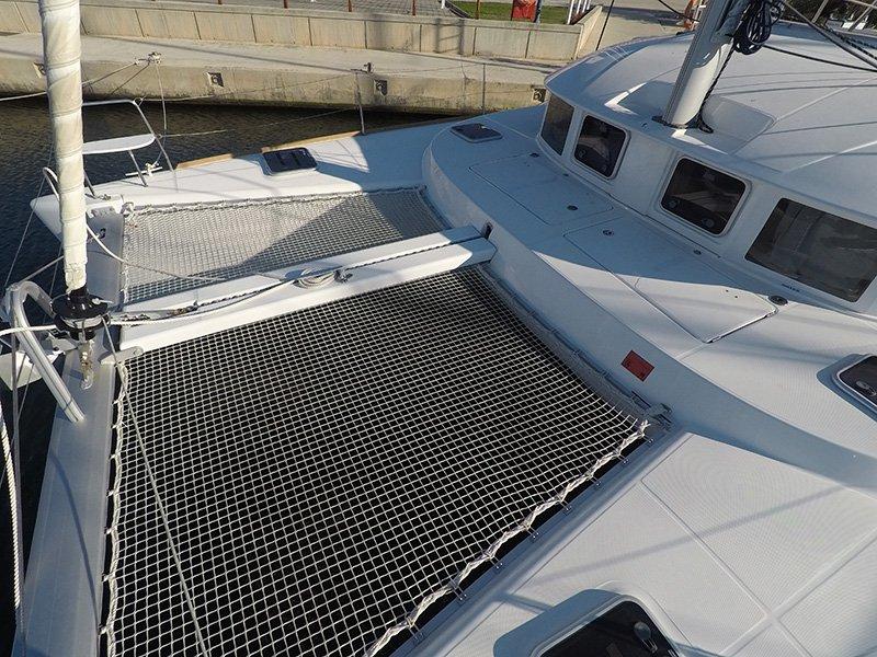 Lagoon 380 - 4 + 2 cab., picture 6
