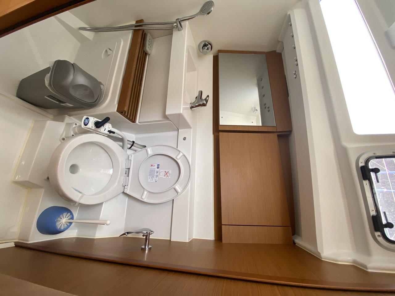 Sun Odyssey 440 - 4 cab., picture 14
