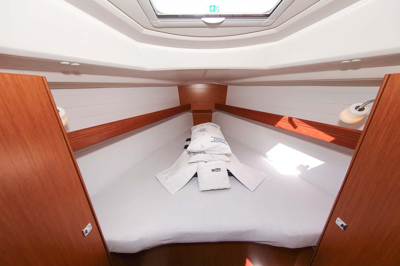 Bavaria Cruiser 33, picture 14