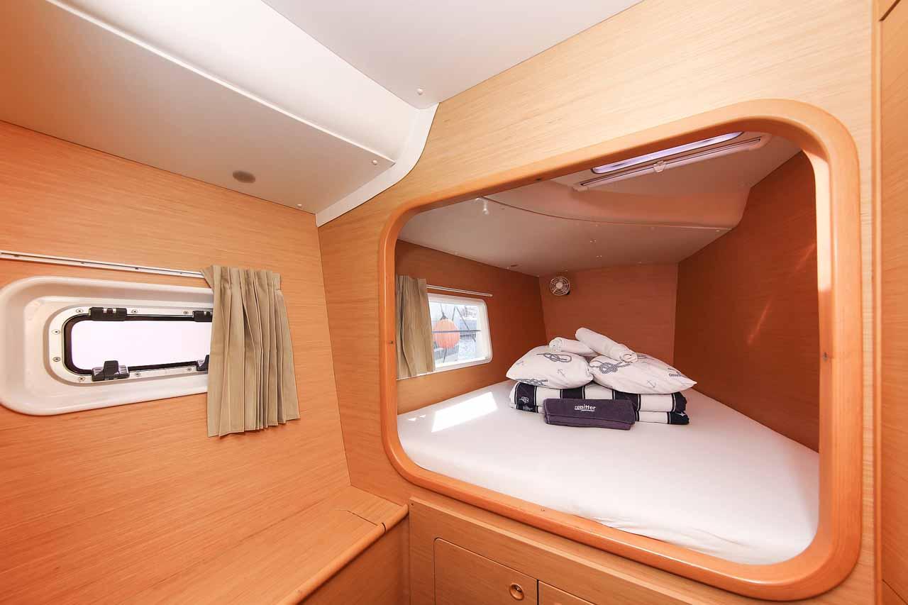 Lagoon 380 S2 - 4 + 2 cab., picture 17