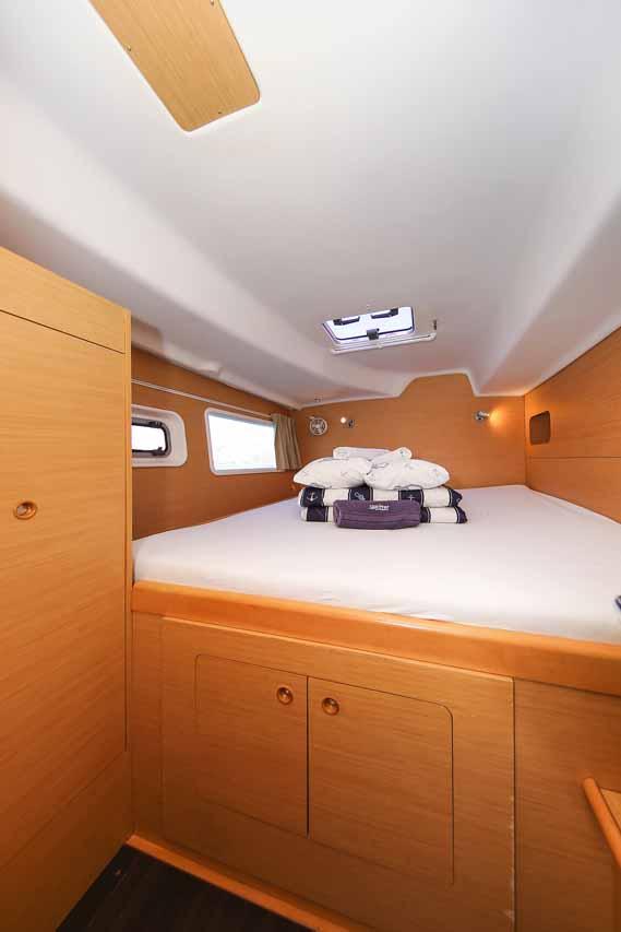 Lagoon 380 S2 - 4 + 2 cab., picture 22