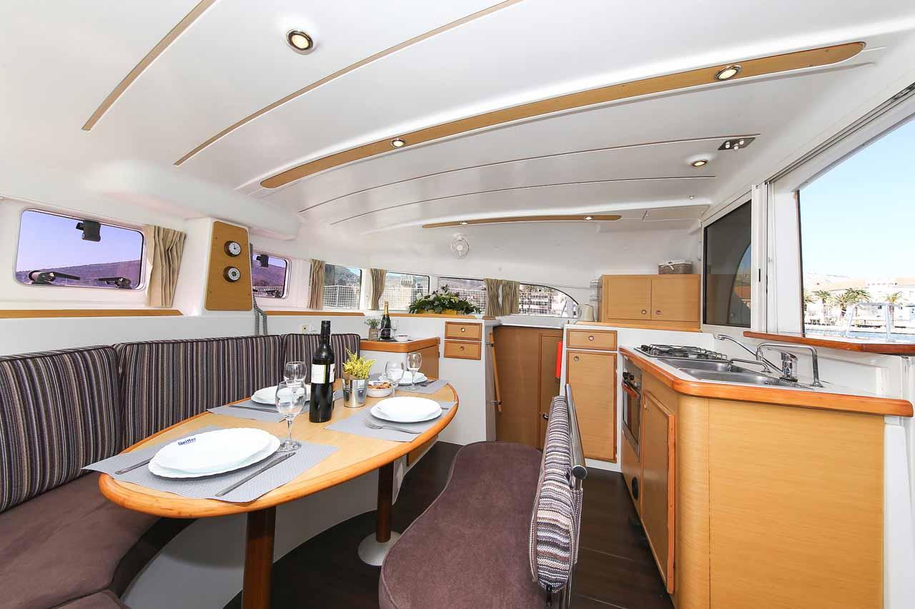 Lagoon 380 S2 - 4 + 2 cab., picture 9