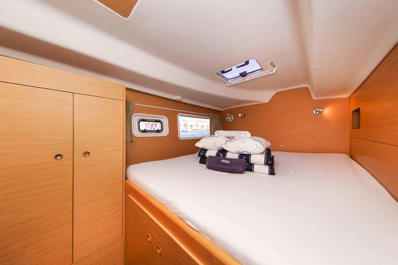 Lagoon 380 S2 - 4 + 2 cab., picture 20