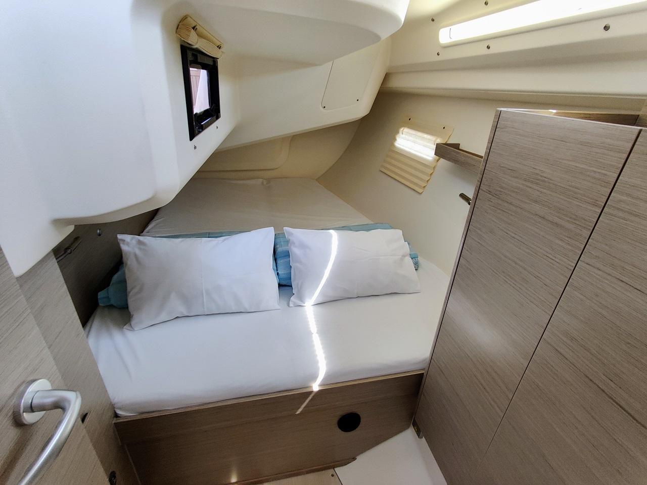 Hanse 388, picture 13