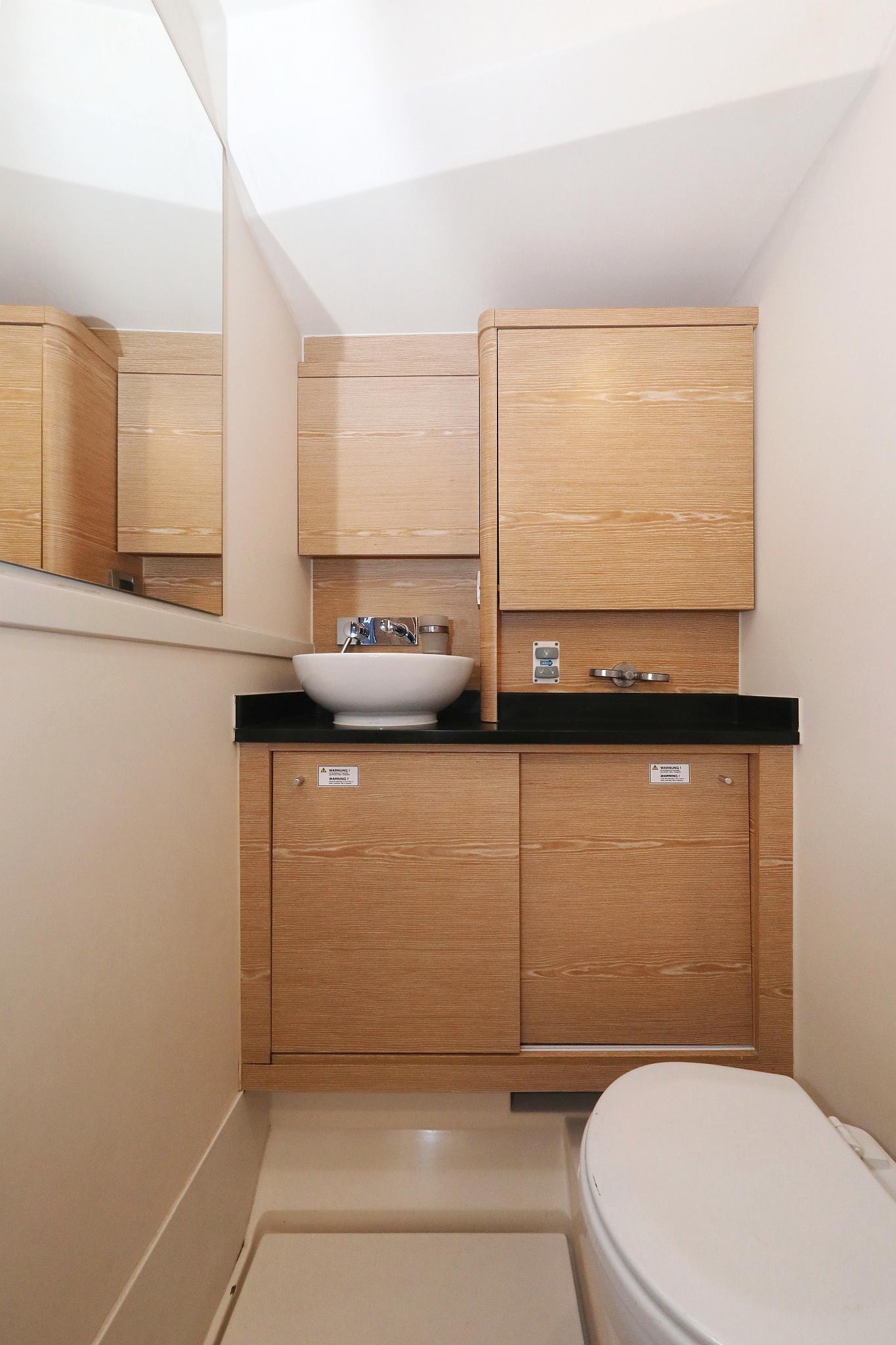 Hanse 588 - 5 + 1 cab., picture 33