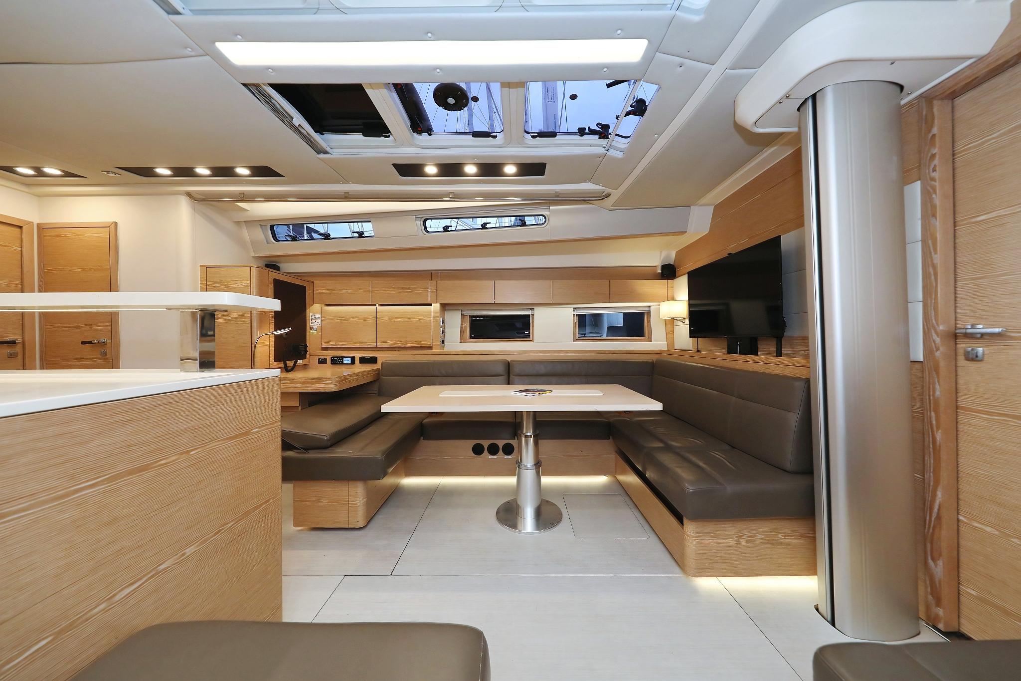 Hanse 588 - 5 + 1 cab., picture 14