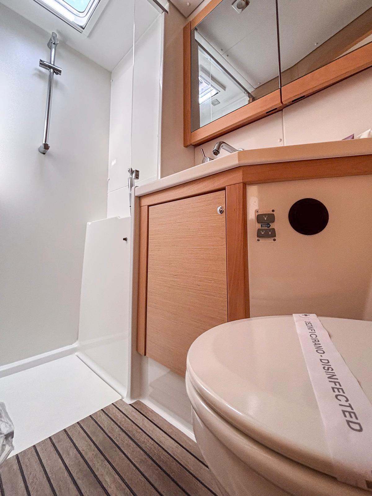 Lagoon 450 F - 4 + 2 cab., picture 17