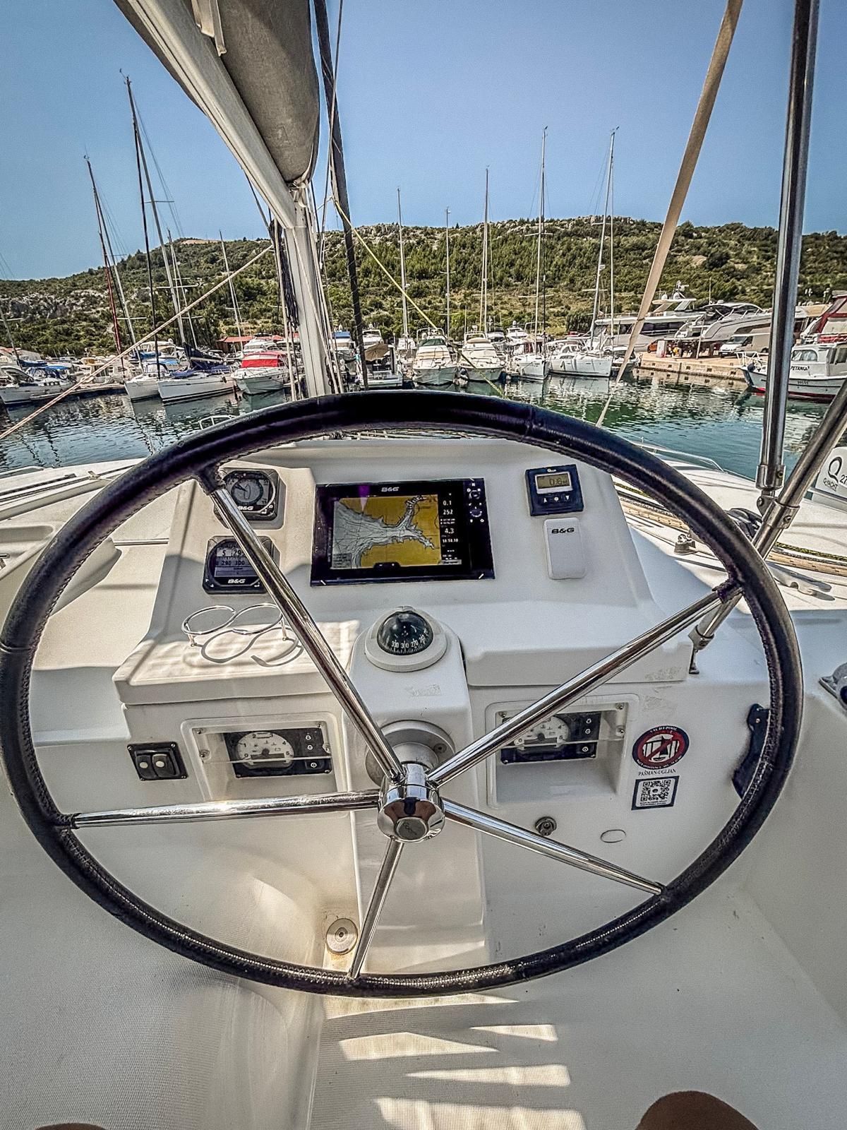 Lagoon 450 F - 4 + 2 cab., picture 7