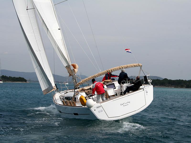 Dufour 460 GL, picture 6