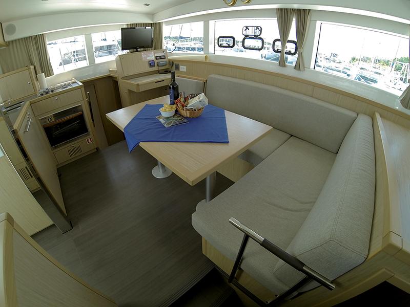 Lagoon 39 - 4 + 2 cab., picture 14