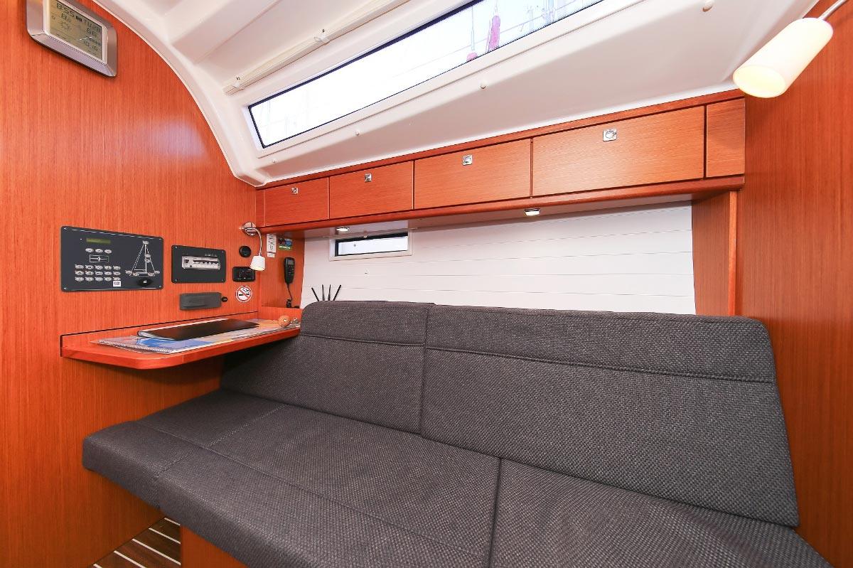 Bavaria Cruiser 37 - 3 cab. - Malo Angeline, picture 17