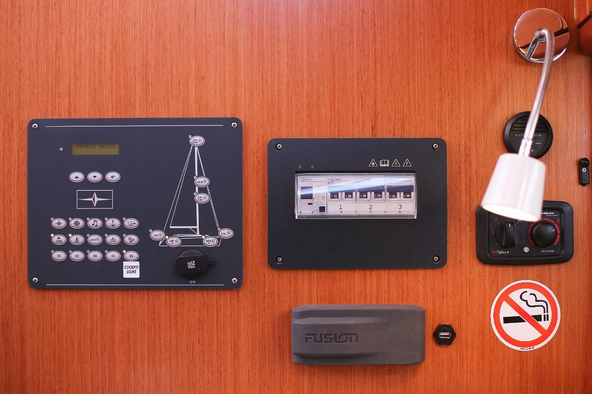 Bavaria Cruiser 37 - 3 cab. - Malo Angeline, picture 19