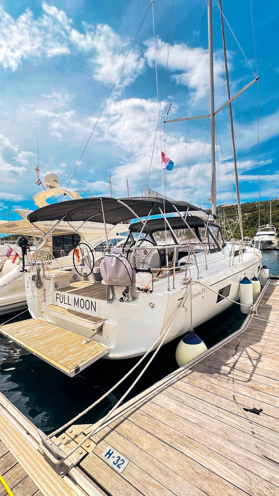 Oceanis 51.1, picture 2