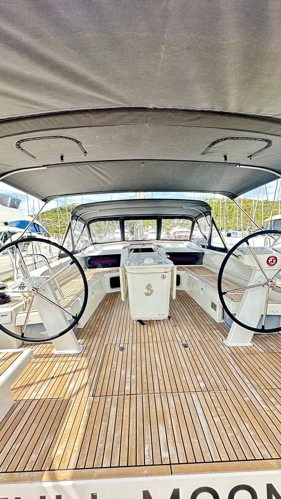 Oceanis 51.1, picture 11