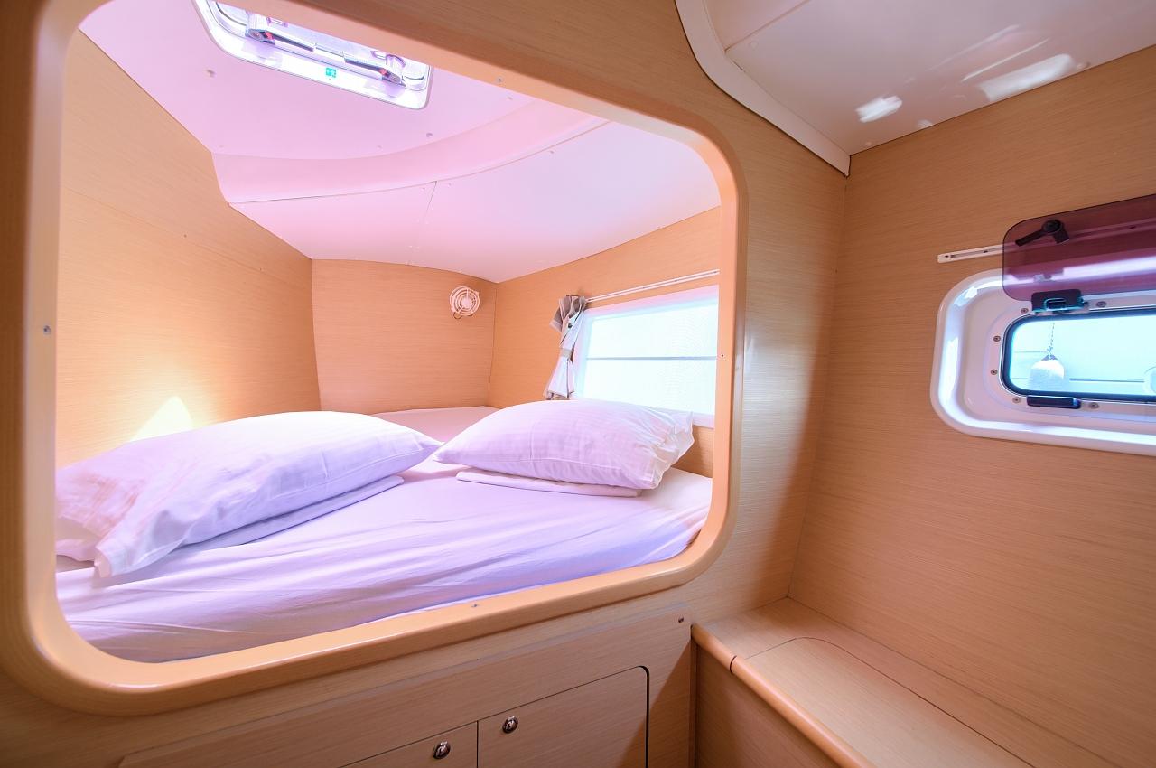 Lagoon 380 - 4 + 2 cab. - Xenia, picture 10