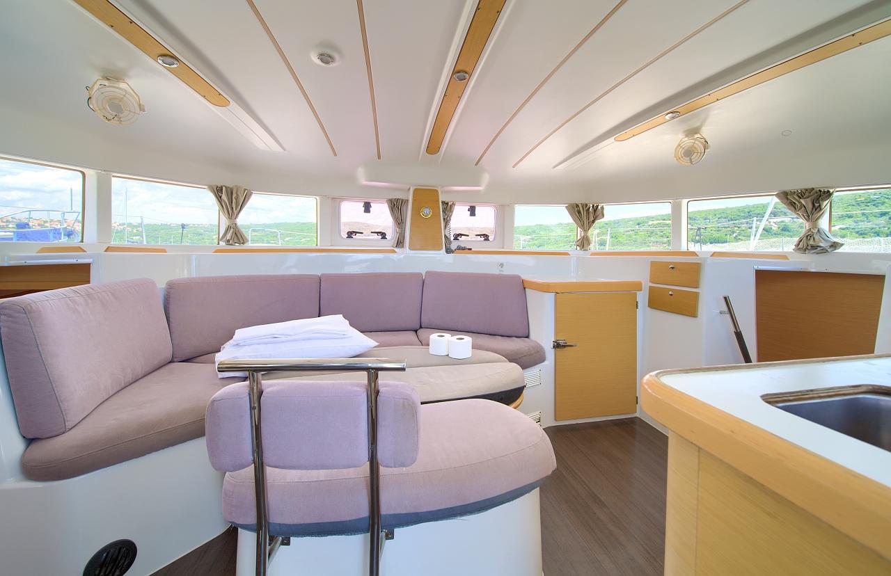 Lagoon 380 - 4 + 2 cab. - Xenia, picture 9