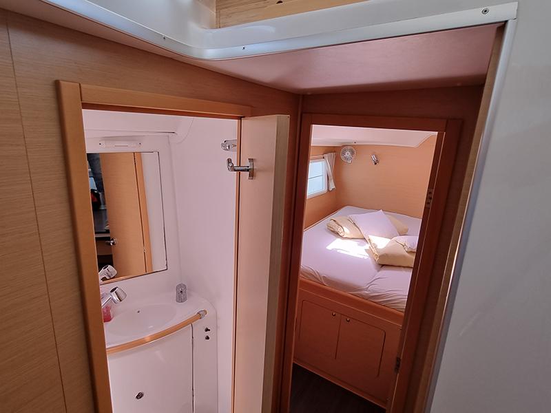 Lagoon 380 - 4 + 2 cab. - Xenia, picture 27