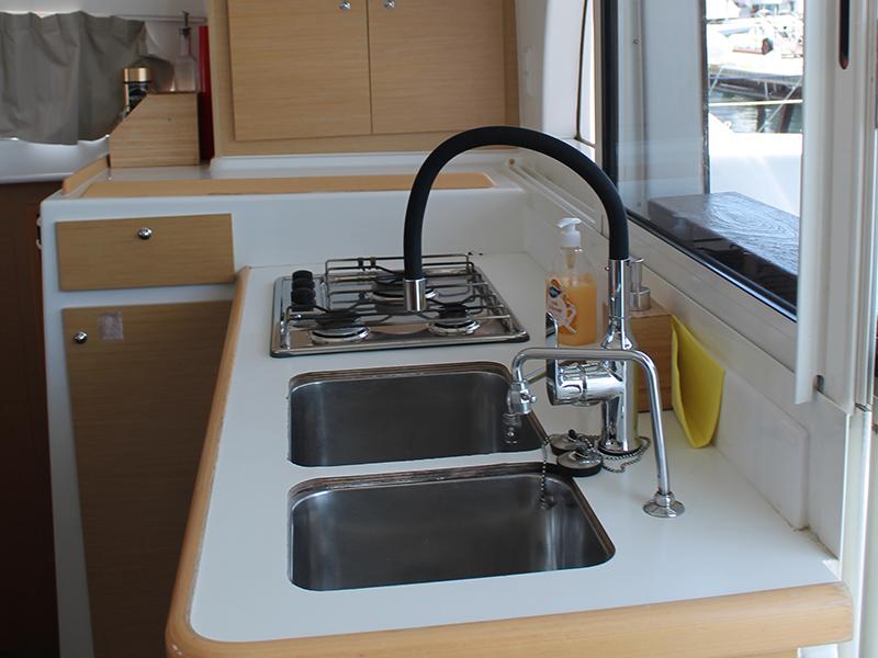 Lagoon 380 - 4 + 2 cab. - Xenia, picture 24