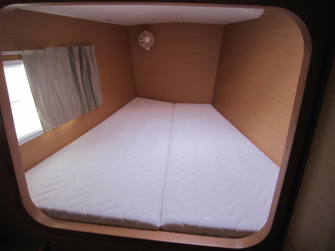 Lagoon 380 - 4 cab. - ThunderCat, picture 16