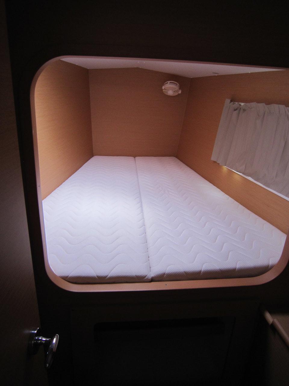 Lagoon 380 - 4 cab. - ThunderCat, picture 14