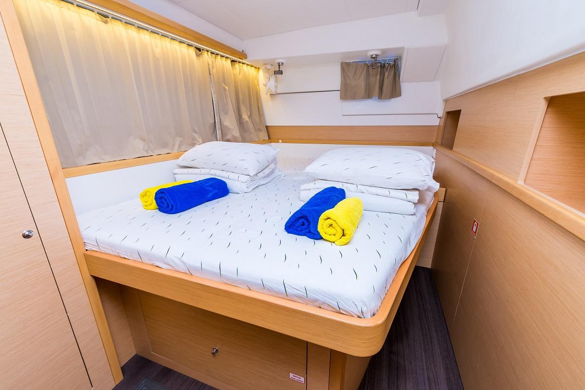 Lagoon 400 S2 - 4 + 1 cab., picture 10