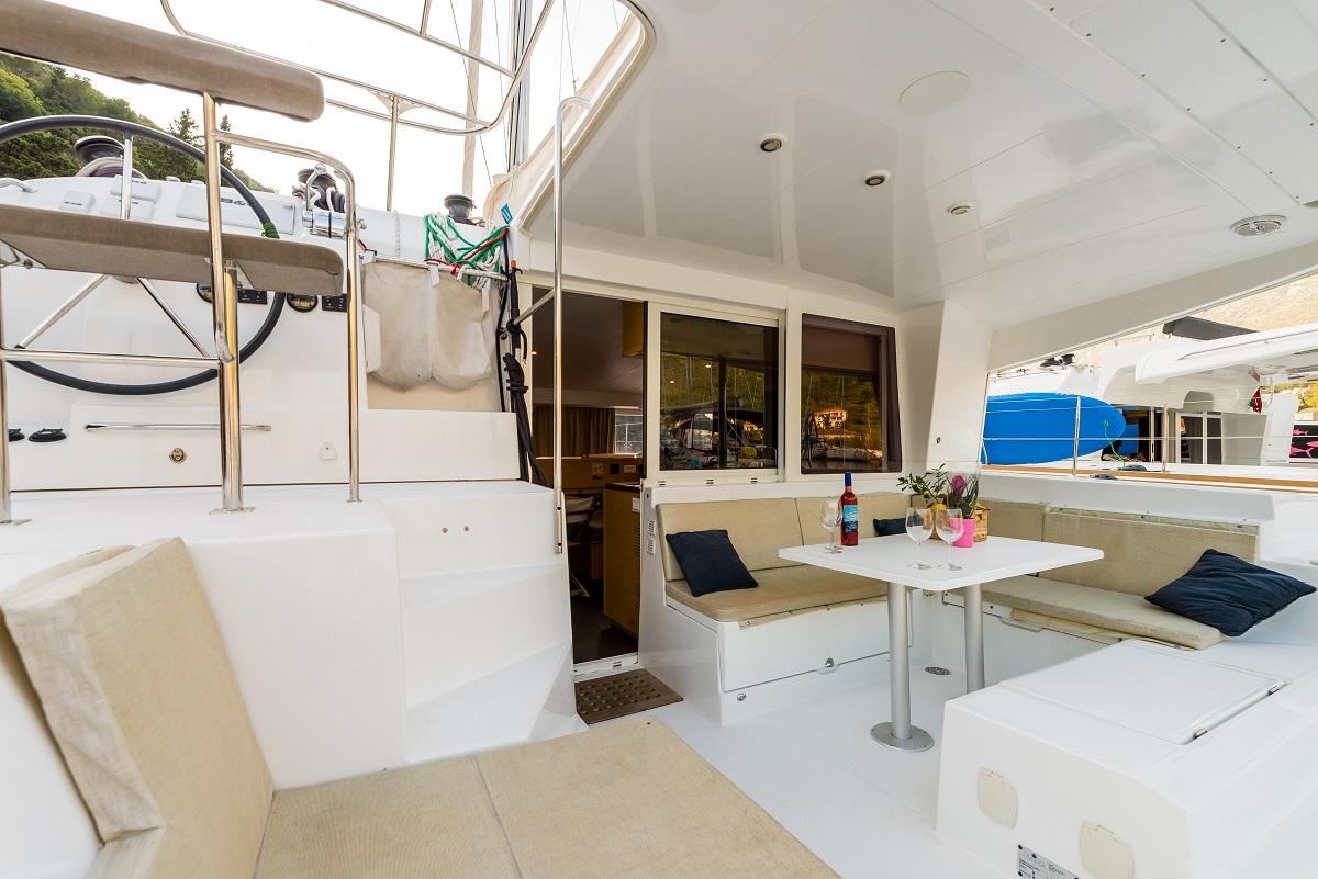 Lagoon 400 S2 - 4 + 1 cab., picture 5