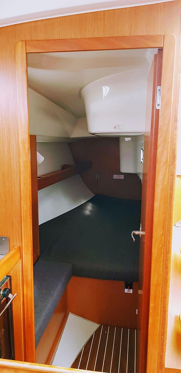 Bavaria Cruiser 33, picture 9