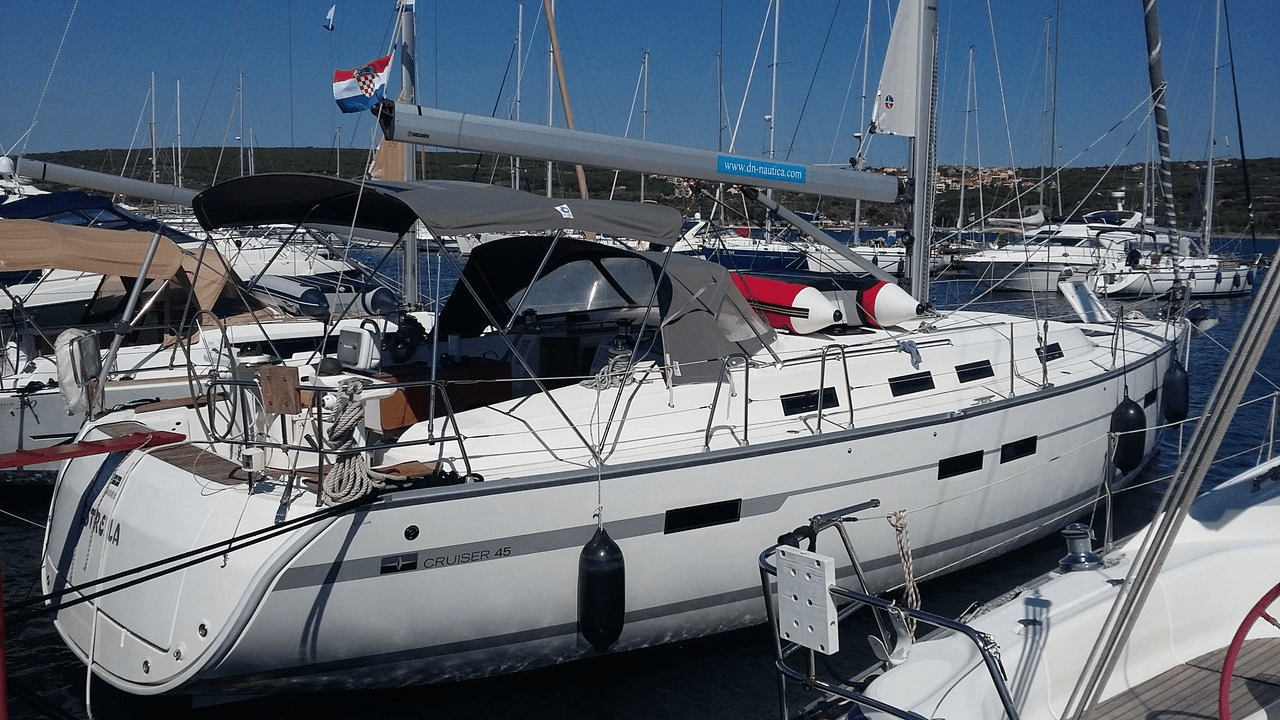 Bavaria Cruiser 45 - 4 cab. - Estrella, picture 1