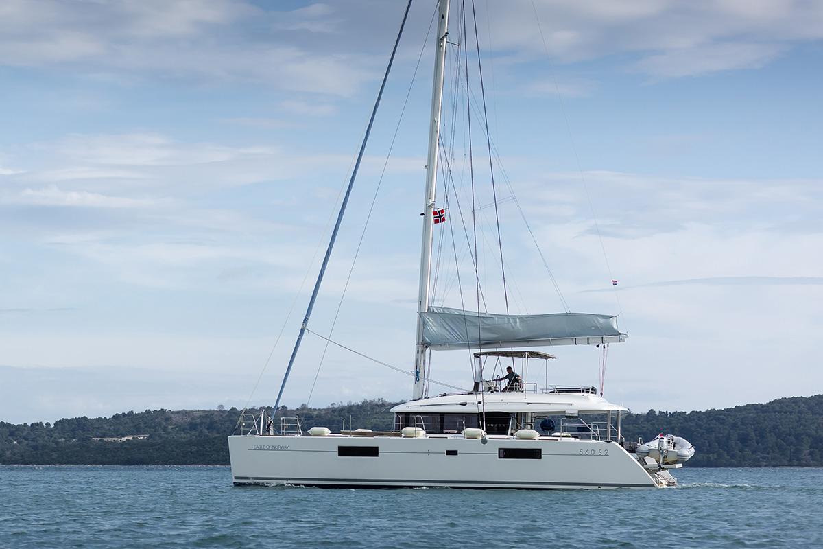 Lagoon 560 S2 - 5 + 1 cab., picture 4