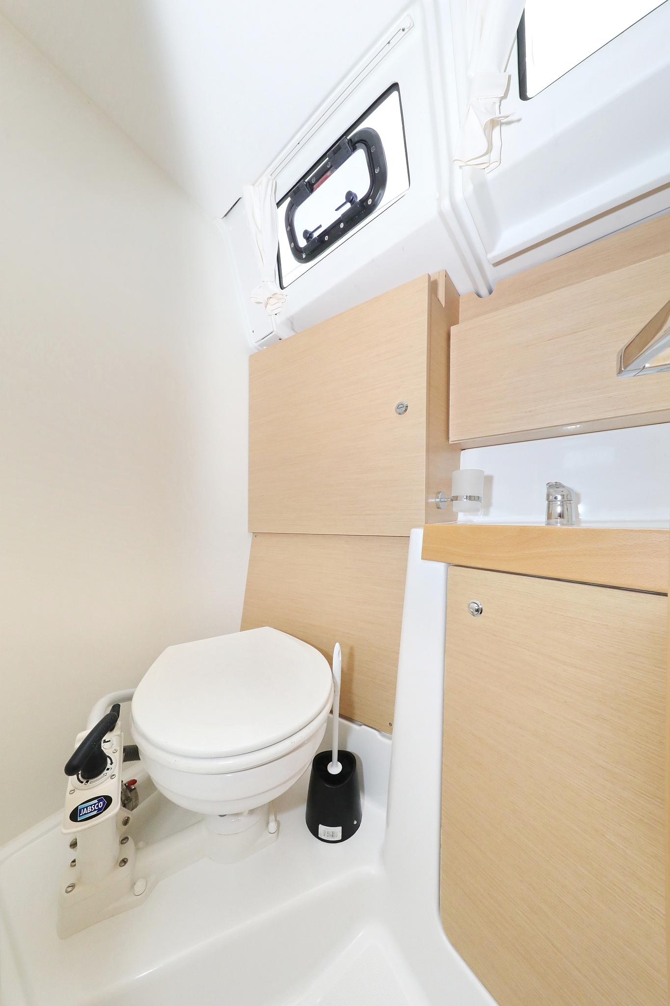 Oceanis 38 - 3 cab., picture 35