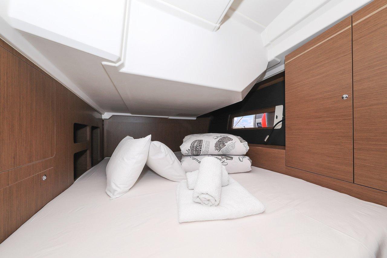 Oceanis 46.1, picture 11