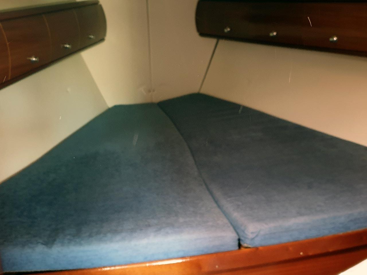 Bavaria 38, picture 10