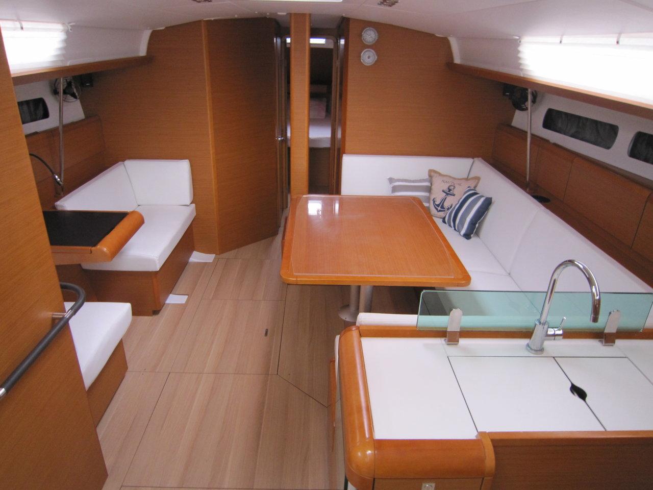 Sun Odyssey 449, picture 7