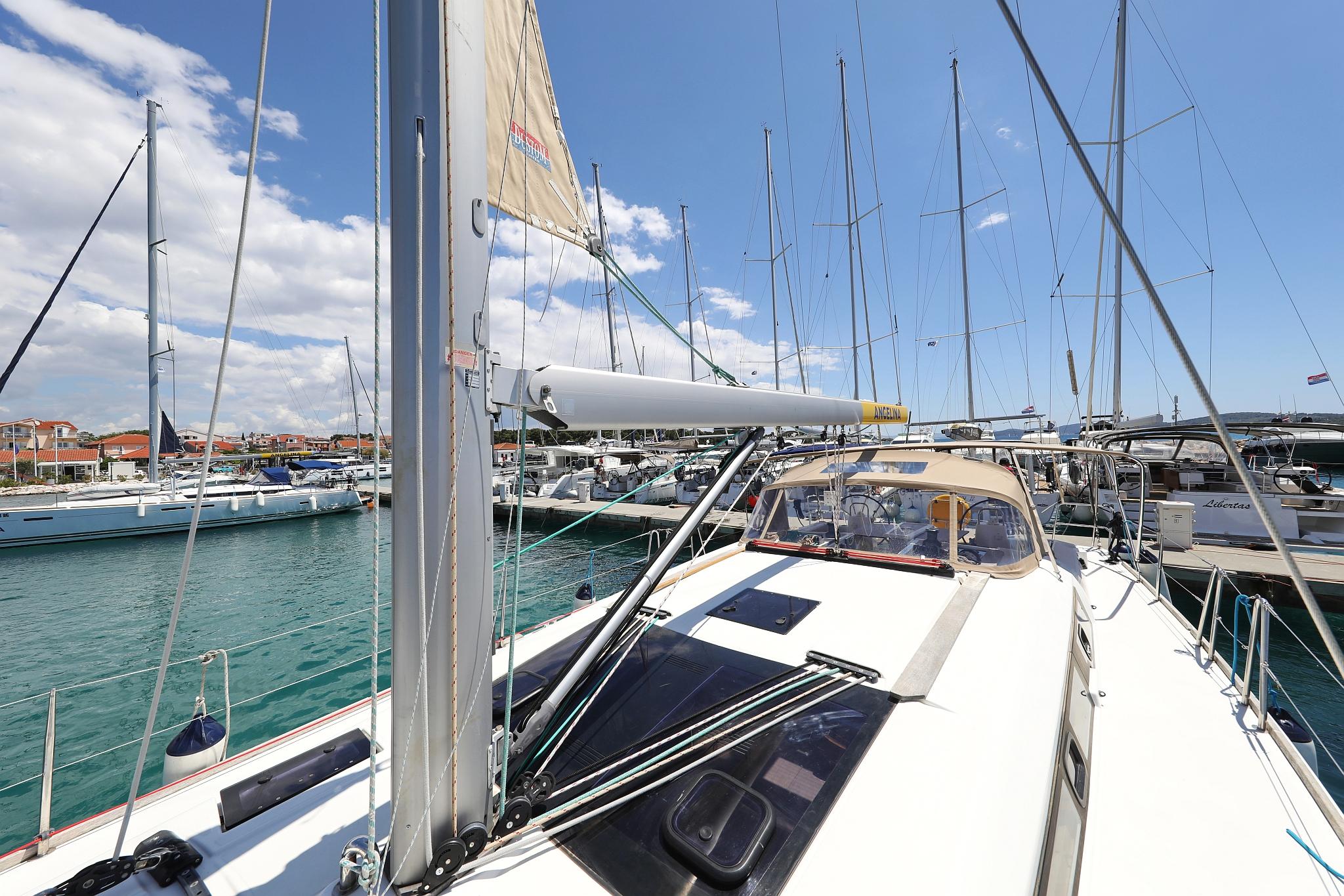 Dufour 460 GL, picture 12