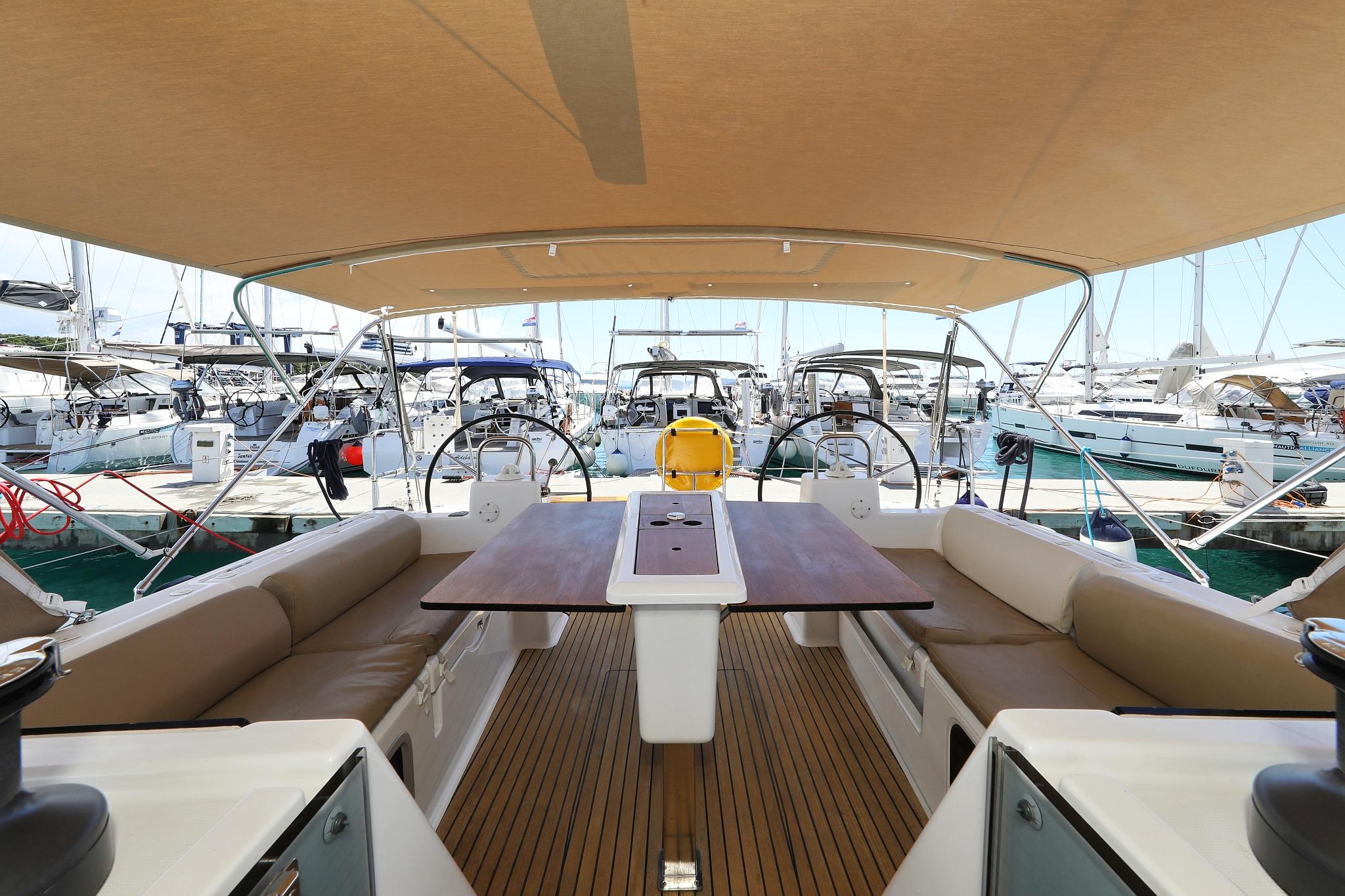 Dufour 460 GL, picture 9