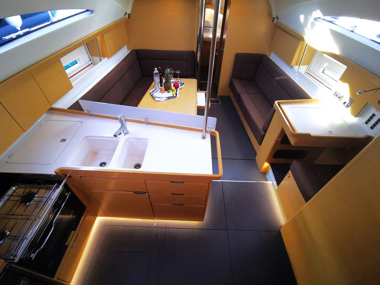 Elan Impression 45, picture 11