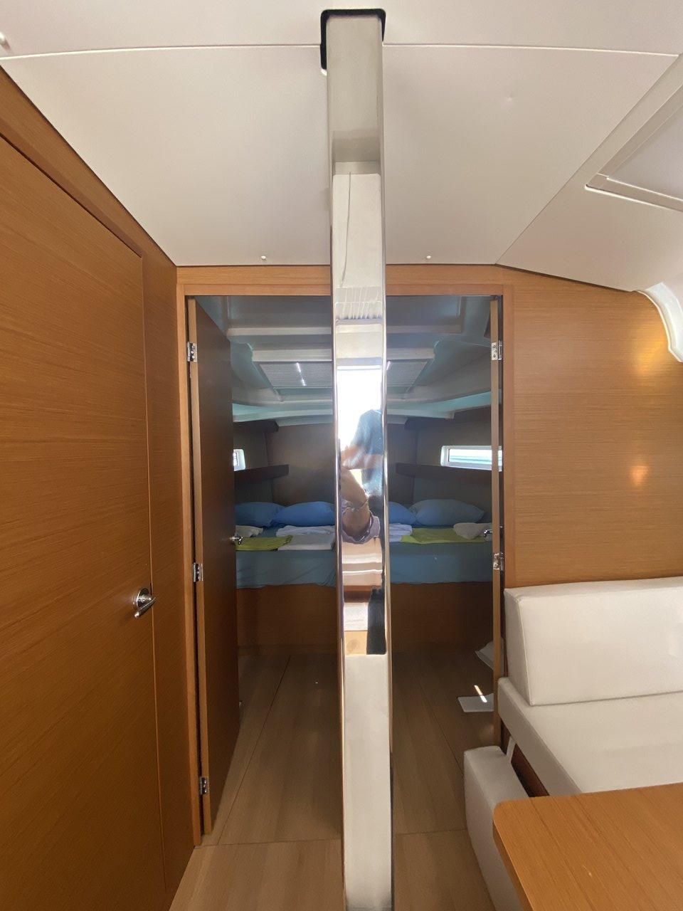 Sun Odyssey 440 - 4 cab., picture 8