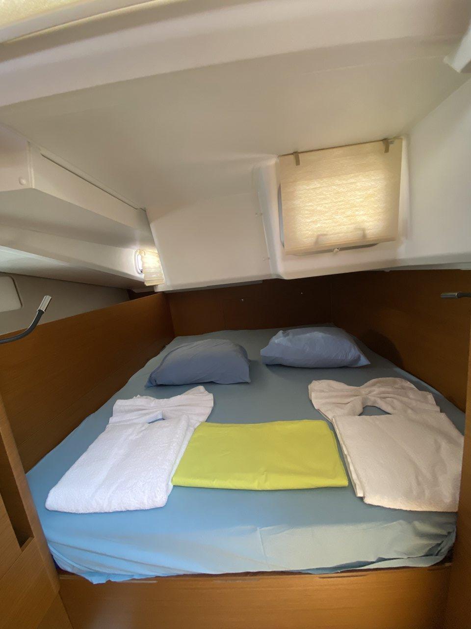 Sun Odyssey 440 - 4 cab., picture 13