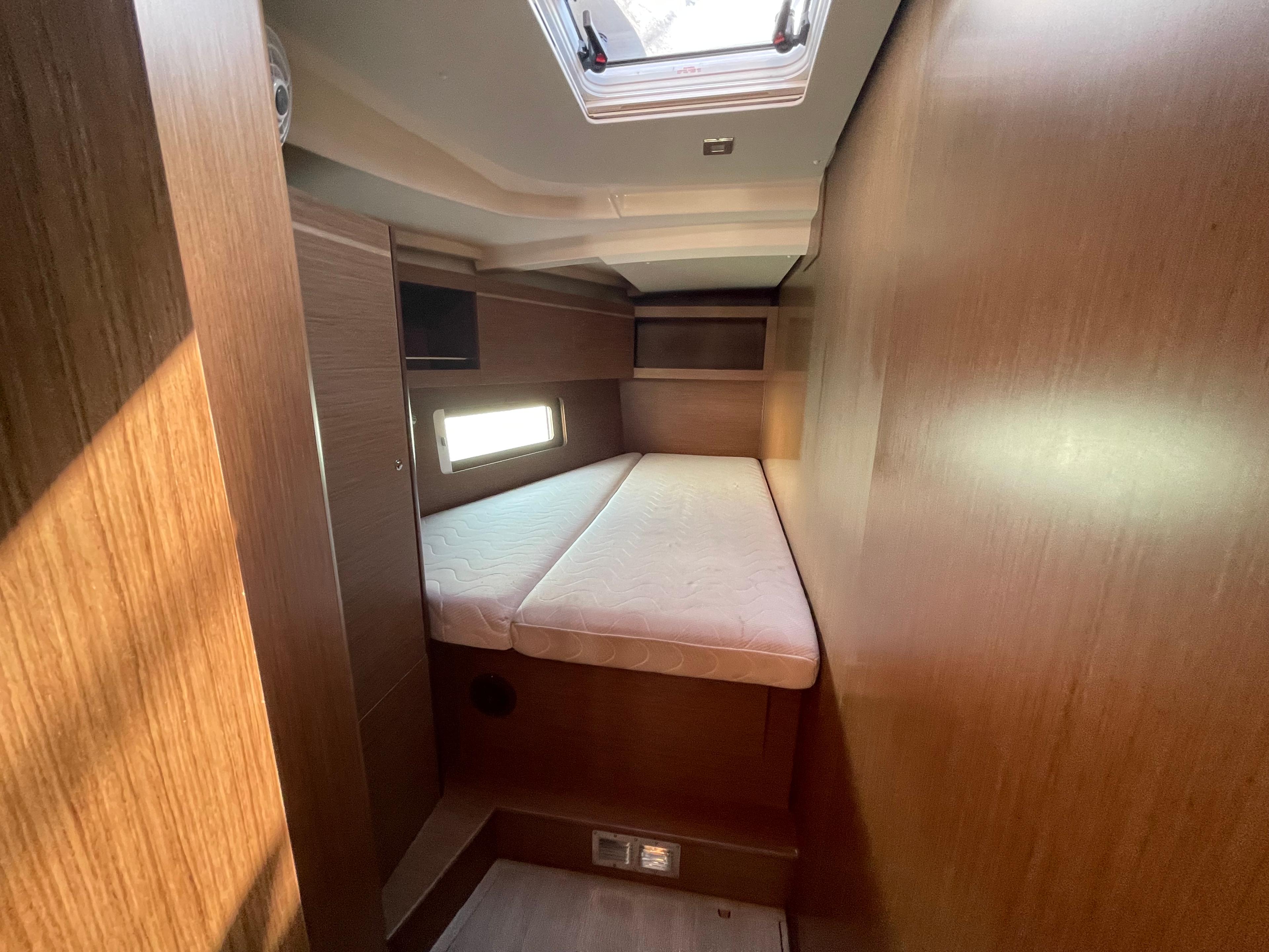 Oceanis 46.1, picture 12