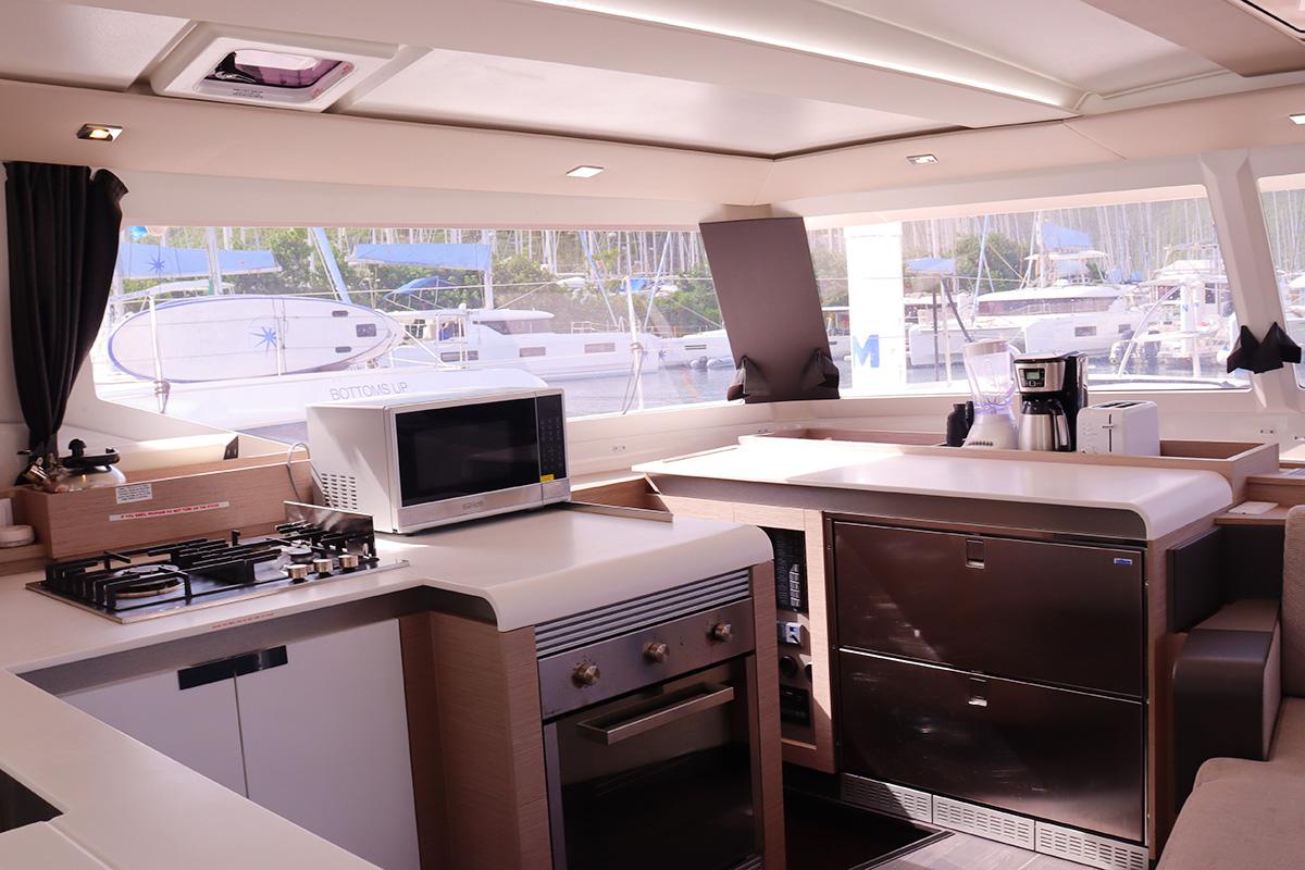 Fountaine Pajot Tanna 47 - 5 cab., picture 8
