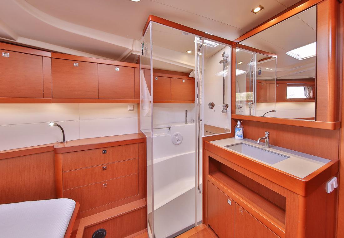 Oceanis 48 - 3 cab. - Tundra, picture 27